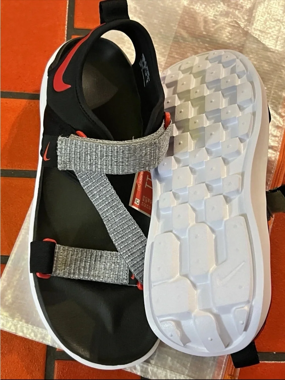 Nike Vista Sandals NA Black/Red-White DJ6606-002